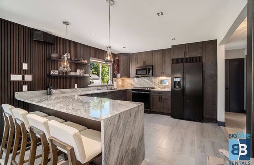 South Haven House | Beach Haven: Beautiful property in South Haven