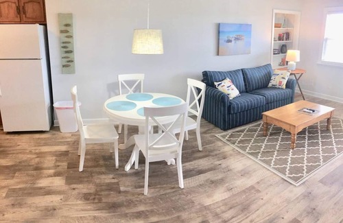 Nags Head Apartment | Beach Haven, less than 1 block to beach! Full kitchen, Private & Spacious.