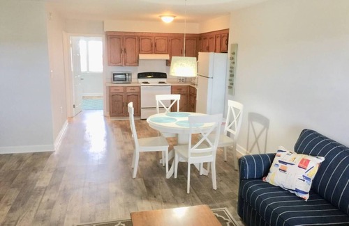 Nags Head Apartment | Beach Haven, less than 1 block to beach! Full kitchen, Private & Spacious.