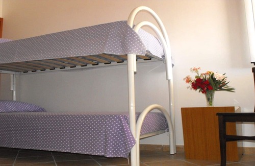 Villanova House | Beach Holidays in House with Veranda, Wi-Fi, A / C and Park: Villetta Monica n. 33