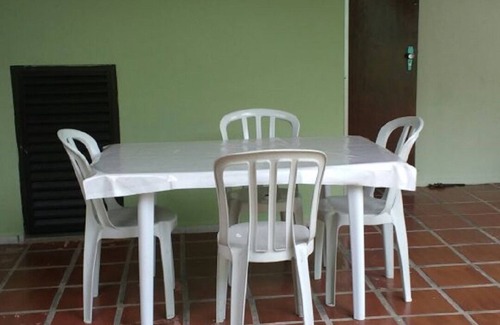 Peruibe House | Beach house 150 meters from the beach Wi-Fi, barbecue and leisure.