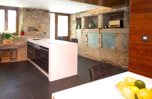 Faro House | Beach House Area with garden and porch