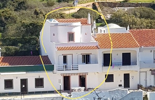Lagoa e Carvoeiro House | Beach house in Benagil, praia do Carvoeiro