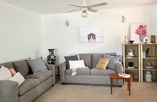 Mossy Point House | Beach House in the Heart of Mossy Point