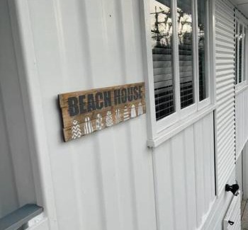 Moffat Beach House | Beach House @ Moffat