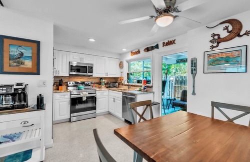 Anna Maria House | Beach N Bay 204 by Duncan Real Estate