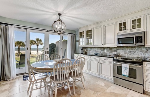 Fernandina Beach Condo | BEACH,OCEAN FRONT, Amelia Island FL, 2BR/2BTH ,SEE WAVES CRASHING, PET APPROVAL