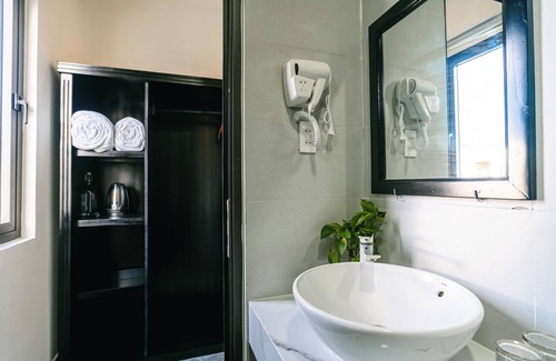 Cam An Hotel | Beach Palm Villa Hoi An