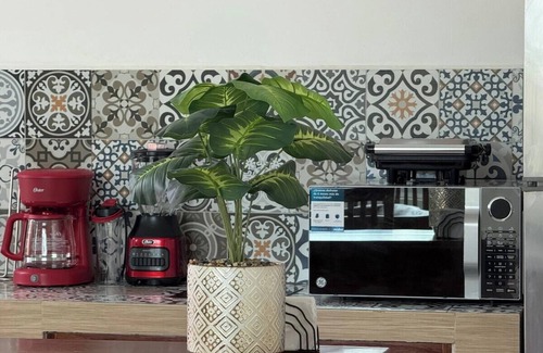 Arrecife Apartment | Beach-Ready Apartment - Easy Access to Huatulco's Best - AC & Parking