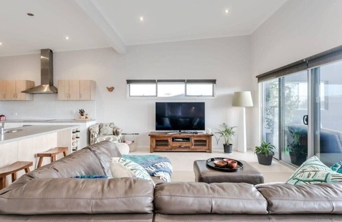Goolwa South House | Beach Retreat Goolwa - Near Beach - Fenced
