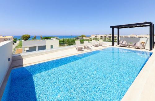 Maleme House | Beach Sand Villas - Beachfront Roof Pool Seaviews