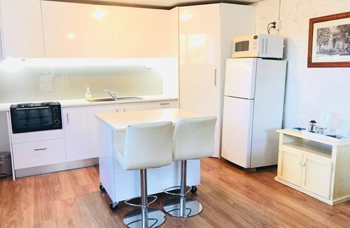 Stanwell Park Apartment | Beach to Bush