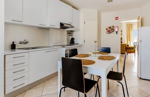 Armacao de Pera Apartment | Beach View 2 BDR Apartment W/Balcony by LovelyStay