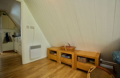 Martin Ski Chalet | Beach View - Kingsdown Resort