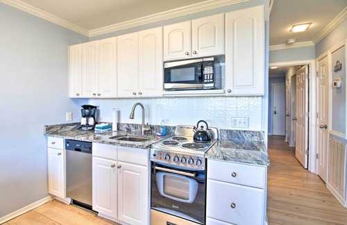 Folly Field Condo | Beach View, Pool & Tennis: Hilton Head Island Unit