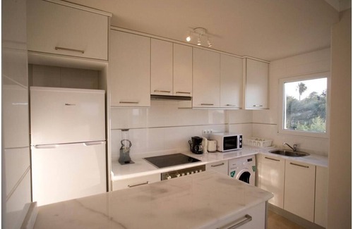 Almadrava Beach Apartment | Beach View Paradise, pets welcome!