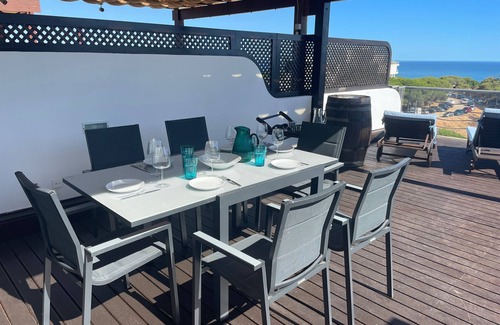 Aldeia das Acoteias Apartment | Beach View Penthouse T3,private jacuzzi & roof terrace ,500m from Praia Falesia