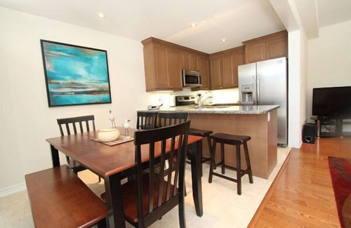 Wasaga Beach House | Beach1. com - Beach House # 4 - Beachfront Wasanga Beach