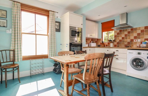 Gorran Haven House | BEACHCLIFF, pet friendly, character holiday cottage in Gorran Haven