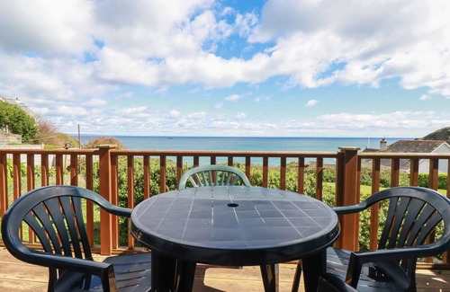 Gorran Haven House | BEACHCLIFF, pet friendly, character holiday cottage in Gorran Haven