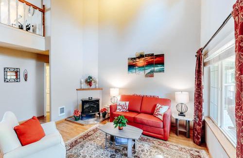 Waldport House | Beaches and Greens Guesthouse