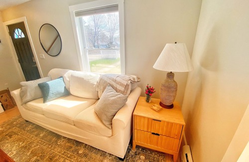 Kittery House | Beaches, Outlets and a walk to Foreside