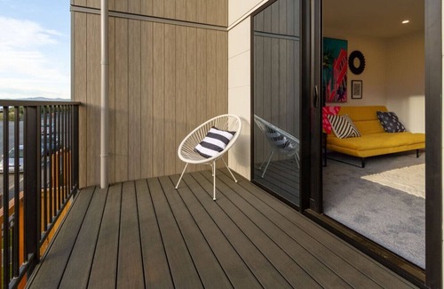 New Brighton House | Beachfront 2BR Retreat with Stunning Views