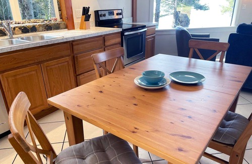 Yachats House | Beachfront Cabin! Private! Ocean Views! Firepit!