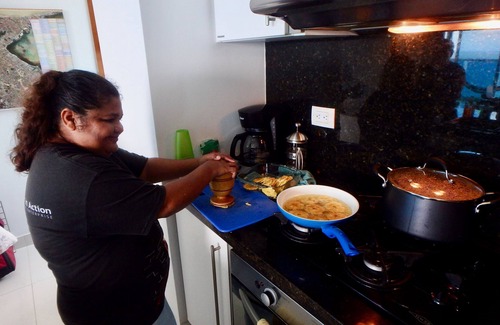 El Cabrero Apartment | Beachfront Apt With Pool; Fabulous Balcony & Sea Views; Steps To Old City!