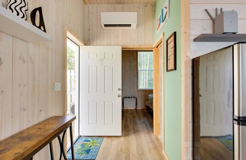 Carrabelle Cottage | Beachfront Cottage w/Dock on Florida Gulf Coast
