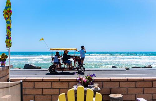 Townsite Apartment | BEACHFRONT COTTAGE UPPER UNIT
