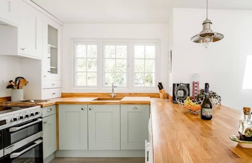 Osmington Cottage | Beachfront Escape in Sleepy Coastal Village at Ringstead Bay