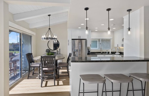 Old Towne Condo | Beachfront Getaway w/Breathtaking Ocean Views; Steps from Beach and Main Street