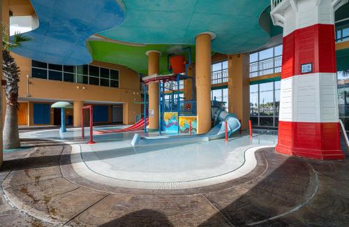 West Panama City Beach House | Beachfront Haven 2 BDR Kid-Friendly Resort