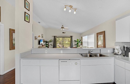 Key Largo Cottage | Beachfront Hideaway in the heart of Key Largo! Your own private beach!