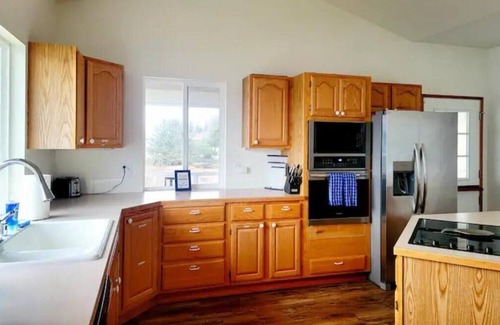 Rollingbay House | Beachfront home in Port Ludlow w/game room