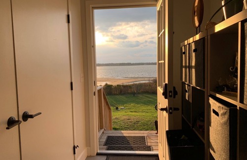 Riverside House | Beachfront, Incredible Views and Sunsets, Ping Pong Basement, Large Fenced Yard