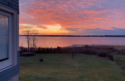 Riverside House | Beachfront, Incredible Views and Sunsets, Ping Pong Basement, Large Fenced Yard