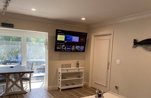 Hutchinson Island South Condo | BEACHFRONT JENSEN BEACH HUTCHINSON ISLAND CONDO