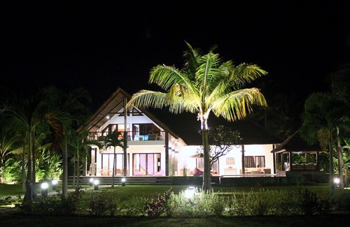 Gerokgak Villa | Beachfront Luxury Villa in the unspoiled & authentic North Bali