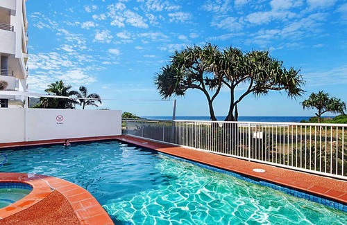Palm Beach Apartment | Beachfront Palms 408 - Absolute Beachfront