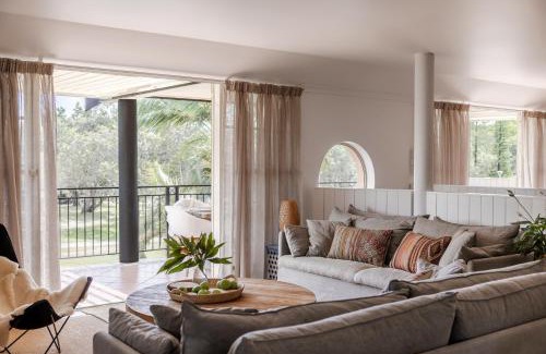 Byron Bay Apartment | Beachfront Penthouse Sabera in Byron Bay