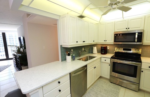 Marco Island Condo | Beachfront Remodeled Condo