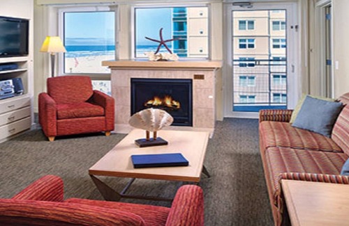 Seaside Gilbert District Resort | Beachfront Resort on the Promenade w/Ocean Views!