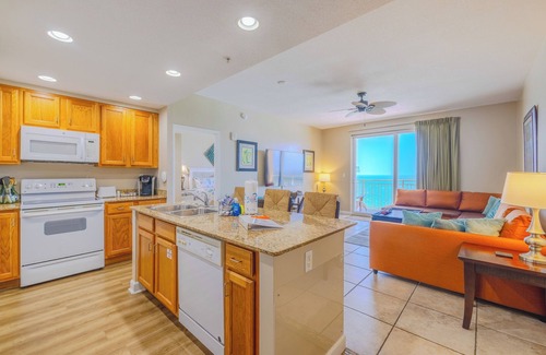 Panama City Beach Condo | Beachfront Stunning Unobstructed Gulf view. Large balcony. 100ft long pool