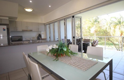 Nelly Bay Apartment | Beachside Apartments, Unit 12
