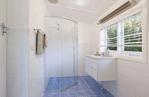 North Curl Curl House | Beachside Bliss for Two