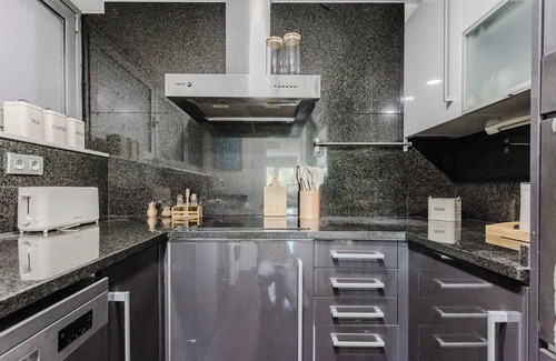 Sant Adria de Besos Apartment | Beachside apartment