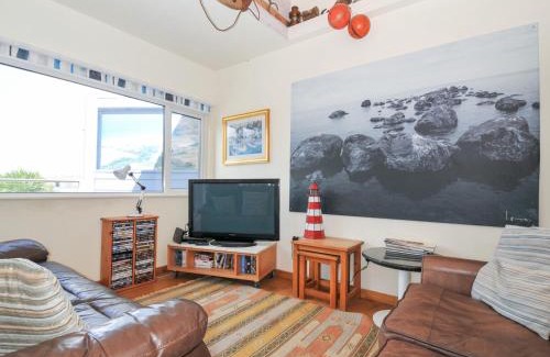 Polzeath House | Beachside
