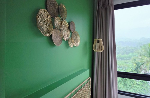 Nai Harn Apartment | Beachside Gem with Lake, Cafes and more